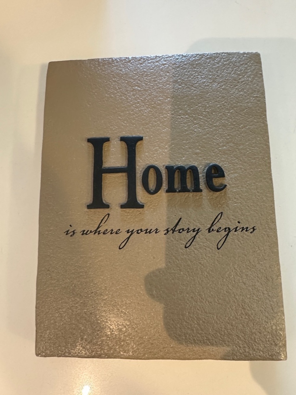 Elvi Home Wall Plaque in Tan and Black